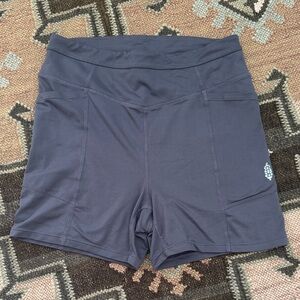 FP Movement Biker Short
FREE PEOPLE  - Gray Shorts Size M